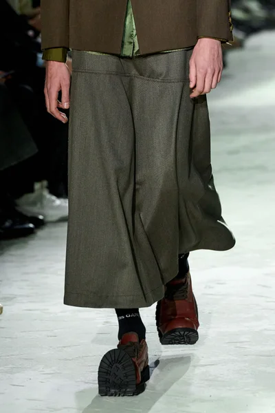 Look 5